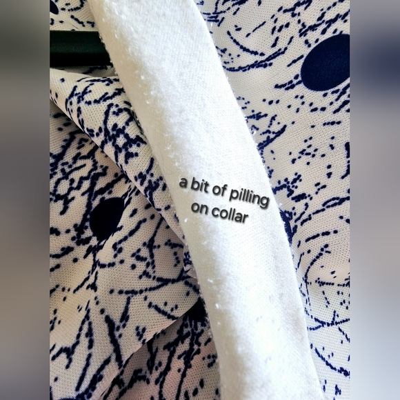 Vintage 70s/80s White Secretary Dress in Navy Abstract Print - Picture 7 of 7